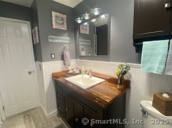 22 Prospect Drive, Brookfield CT 06804