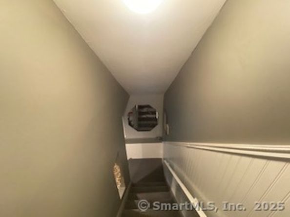 22 Prospect Drive, Brookfield CT 06804