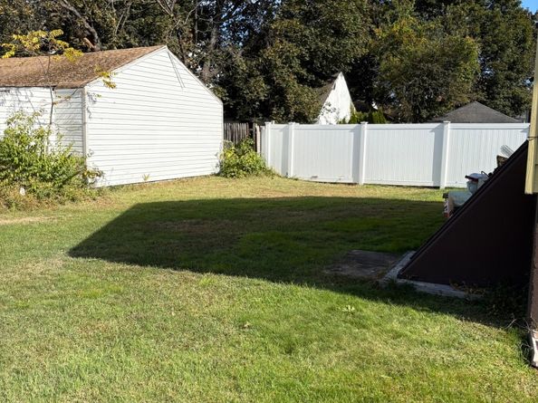 394 Harding Avenue, Stratford CT 06615