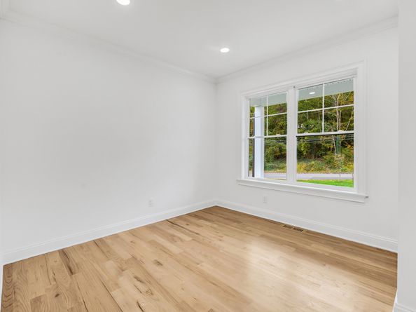 128 Barn Hill Road, Monroe CT 06468