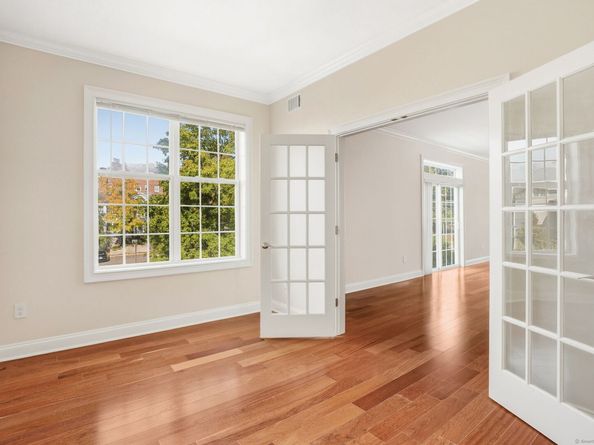142 East Avenue A304, Norwalk CT 06851