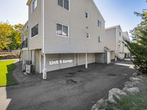 14 Ferris Avenue APT 9, Norwalk CT 06854
