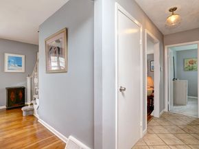 36 Tina Circle, Bridgeport CT 06606