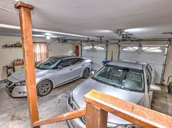 36 Tina Circle, Bridgeport CT 06606
