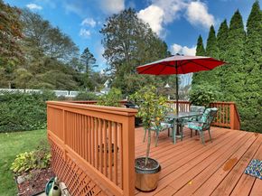 36 Tina Circle, Bridgeport CT 06606
