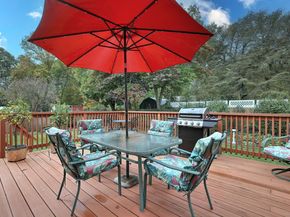 36 Tina Circle, Bridgeport CT 06606