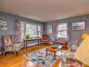 36 Tina Circle, Bridgeport CT 06606
