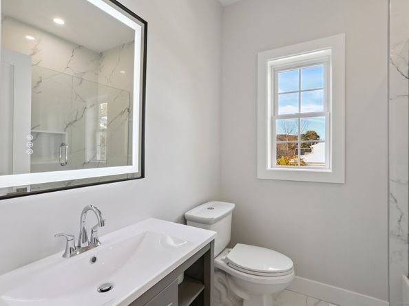 6 Vista Street, Danbury CT 06811