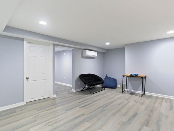 932 Thorme Street, Bridgeport CT 06606