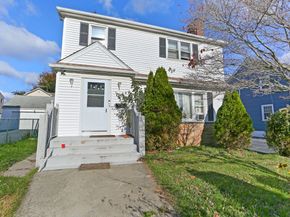 932 Thorme Street, Bridgeport CT 06606