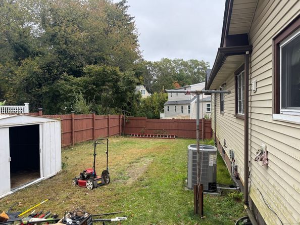 11 Linda Drive, Bridgeport CT 06606