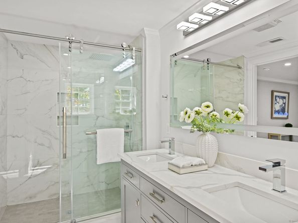 401 Unity Road, Trumbull CT 06611