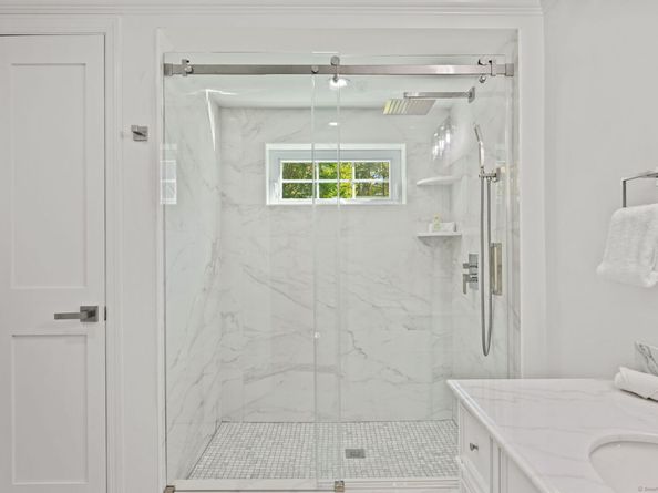 401 Unity Road, Trumbull CT 06611