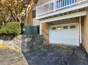 180 Glenbrook Road APT 35, Stamford CT 06902