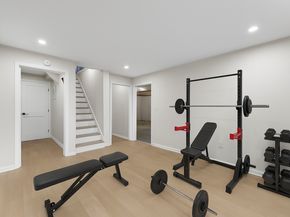 180 Glenbrook Road APT 35, Stamford CT 06902