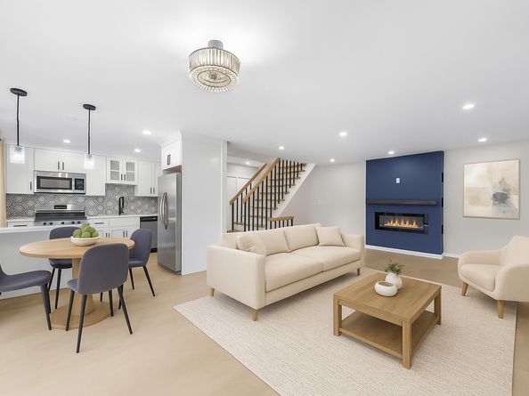 180 Glenbrook Road APT 35, Stamford CT 06902