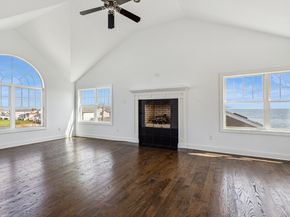 35 5th Avenue, Stratford CT 06615