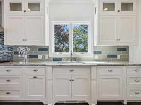 35 5th Avenue, Stratford CT 06615