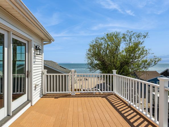35 5th Avenue, Stratford CT 06615