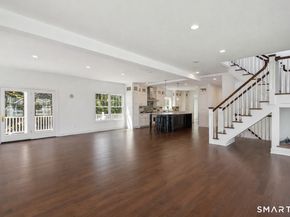 35 5th Avenue, Stratford CT 06615