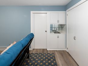455 Hope Street APT 2F, Stamford CT 06906