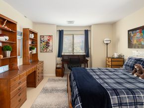 455 Hope Street APT 2F, Stamford CT 06906