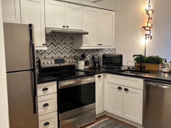25 Grand Street APT 116, Norwalk CT 06851