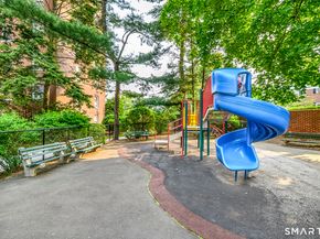 71 Strawberry Hill Avenue 519, Stamford CT 06902