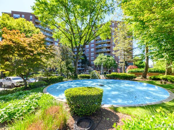 71 Strawberry Hill Avenue 519, Stamford CT 06902