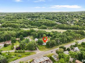 663 White Plains Road, Trumbull CT 06611