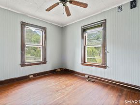 663 White Plains Road, Trumbull CT 06611