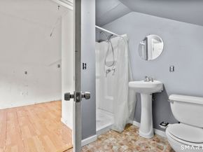 663 White Plains Road, Trumbull CT 06611