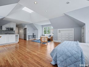 800 Verna Hill Road, Fairfield CT 06824
