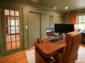 5 Hanover Road, Newtown CT 06470