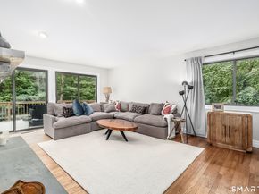 42 Briar Woods Trail, Stamford CT 06903
