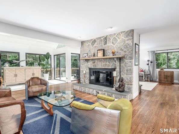 42 Briar Woods Trail, Stamford CT 06903