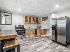42 Briar Woods Trail, Stamford CT 06903