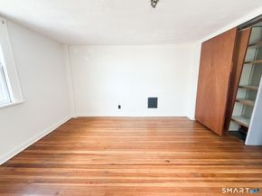 1384 Boston Avenue, Bridgeport CT 06610