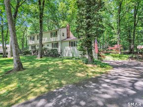 40 Owl Hill Trail, Trumbull CT 06611