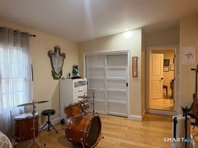 24 N Calvin Road, Weston CT 06883