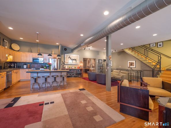 325 Lafayette Street 9105, Bridgeport CT 06604