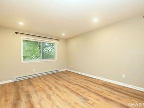 143 Columbus Place 8, Stamford CT 06907