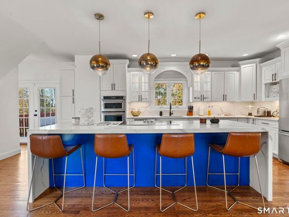 34 Birdseye Road, Shelton CT 06484