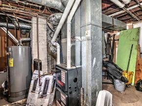 696 Kossuth Street, Bridgeport CT 06608