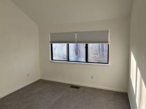 6 Comstock Trail 6, Brookfield CT 06804