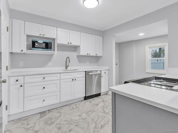 366 Columbus Avenue, Stratford CT 06615