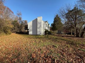 18 Ridgebury Drive, Trumbull CT 06611