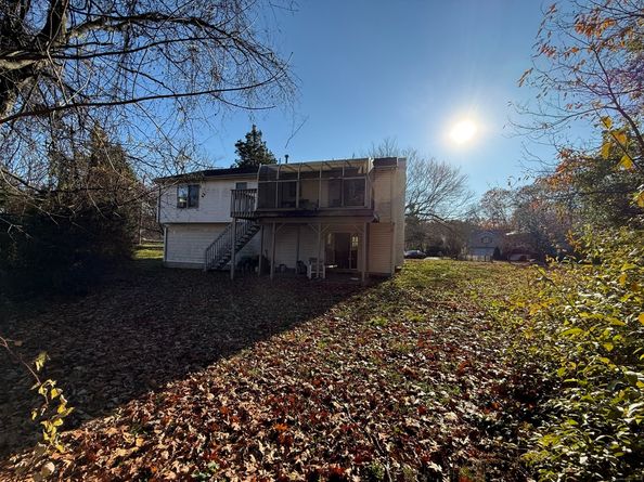 18 Ridgebury Drive, Trumbull CT 06611