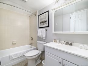 127 Greyrock Place 607, Stamford CT 06901