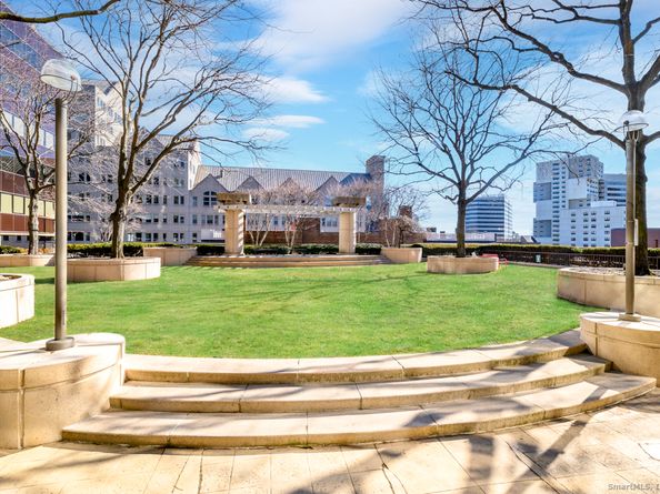 127 Greyrock Place 607, Stamford CT 06901